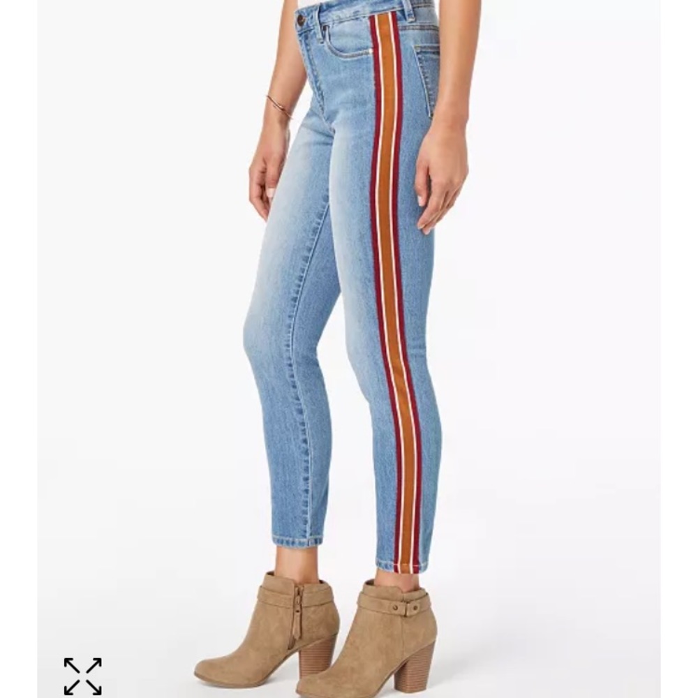 New Dollhouse Skinny Jeans